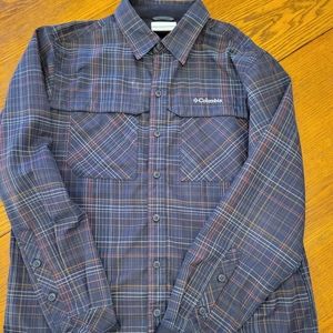 Columbia Button Down Overshirt